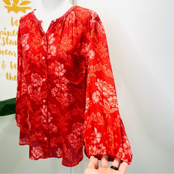 ANTHROPOLOGIE AKEMI + KIN Red Orange Floral Button Down Top Blouse Size Medium - Picture 5 of 10